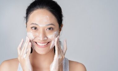 Menggosok atau tidak menggosok kulit? Kiat-kiat utama menggosok!